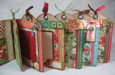 Tag Books, Christmas Mini Albums, Thanksgiving Weekend, Memory Album, Christmas Giveaways, Mini Album Tutorial, Christmas Journal, Scrap Album, Mini Journal