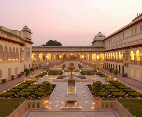 Palace Courtyard, Rambagh Palace, Indian Architecture, Luxury Homes Dream Houses, Tourist Places, Beautiful Architecture, Beautiful World, Tuscany, Jaipur