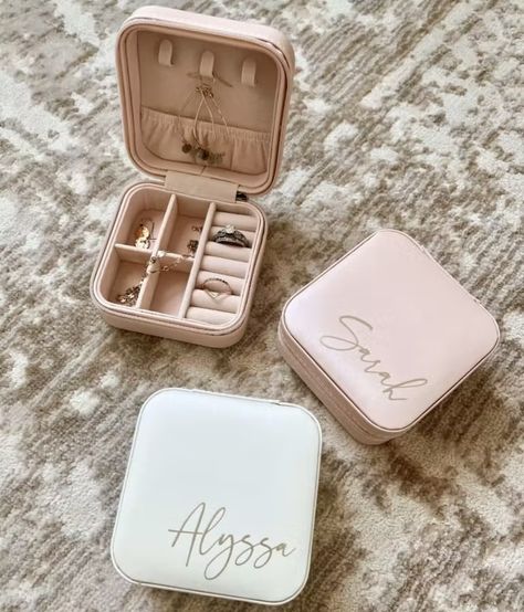 Personalized Jewelry Boxes, $19.49 Shipped at Jane - The Krazy Coupon Lady Bridesmaid Jewelry Box, Teenager Party, Sweet 16 Party Favors, Box Bridesmaid, Girls Party Favors, Personalized Jewelry Box, Travel Jewelry Box, Personalized Bridesmaid Gifts, Travel Jewelry Case