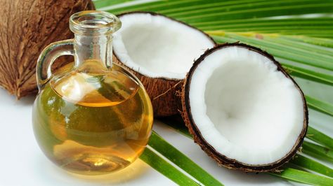 Move over, coconut oil! Pinterest predicts you'll use this instead Coconut Oil Uses, Health Coconut Oil, Coconut Oil For Acne, Coconut Health Benefits, 4c Natural, Benefits Of Coconut Oil, Coconut Oil For Skin, Oil Pulling, Coconut Oil Hair