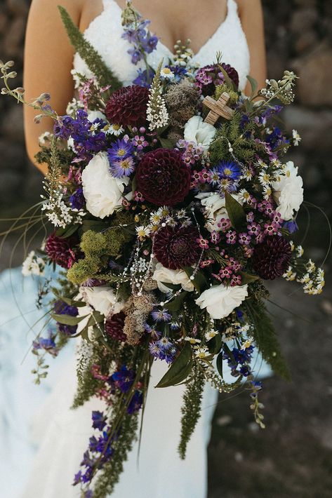 Plum And Purple Wedding, Dark Green Wedding With Colorful Flowers, Dark Color Wedding Bouquet, Purple And Blue Fall Wedding Flowers, Fall Wedding Flower Arrangements Rustic, Dark Purple Fall Wedding, Deep Purple Wedding Decor, Deep Purple Wedding Flowers, Emerald Purple Wedding