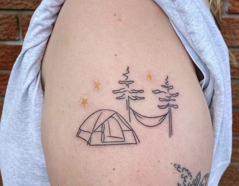 Granola Tattoo, Tattoo Simplistic, Tattoo Camping, Moutain Tattoos, Travel Tattoo Ideas, Nature Tattoo Ideas, Camping Tattoo, 90s Tattoos, Wife Tattoo