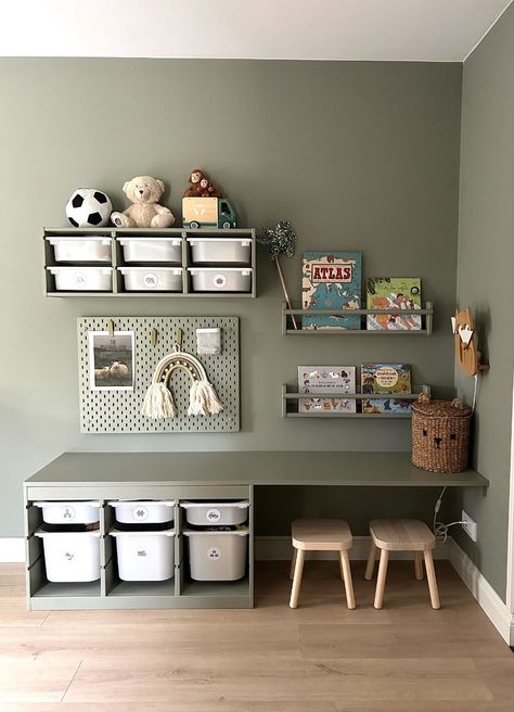 Kids Room With Storage, Playroom Lego Area, Cube Shelf Kids Room, Playroom Toddler Boy, Small Toddler Playroom, Minimal Playroom Ideas, Fun Toddler Room Ideas, Toddler Play Corner, Living Room Play Corner