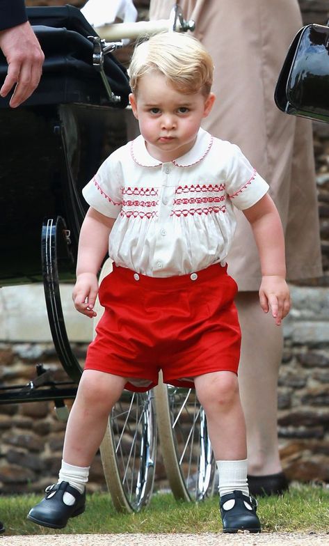 Who Was the Mary Poppins Nanny at Princess Charlotte’s Christening? | | Observer Prince George Photos, Ducesa Kate, Prinz George, Christening Photos, Auntie Era, Duchesse Kate, Prince William Et Kate, William E Kate, Prins William