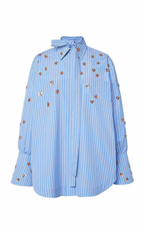 Embellished Shirt, Valentino Clothing, Trendy Shirt Designs, Embroidered Clothes, Fashion Design Clothes, Color Block Sweater, Poplin Shirt, Pop Fashion, Moda Operandi