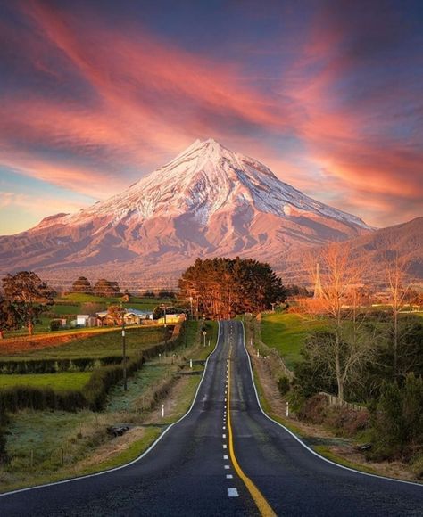 The Majestic Mount Taranaki great shot by @brightsimages . . . #newzealand #nzmustdo #destinationnz #newzealandvacations #newzealandguide… | Instagram Inspo For Instagram, Mount Taranaki, New Zealand Flag, Nz Travel, Photos For Instagram, New Zealand Landscape, Queenstown New Zealand, Wellington New Zealand, Scenic Photos