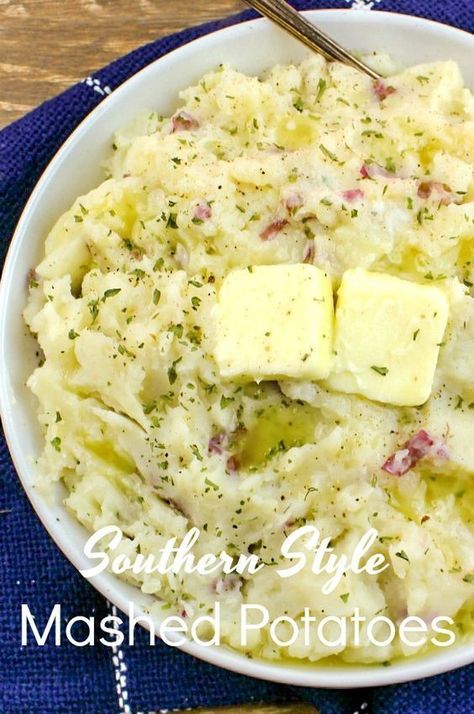 Southern Mashed Potatoes Recipe, Southern Mashed Potatoes, Mashed Potato Recipe, Mashed Potatoes Recipe, Sides Recipes, Mashed Potato Recipes, Food Branding, Garlic Mashed, Potato Recipe