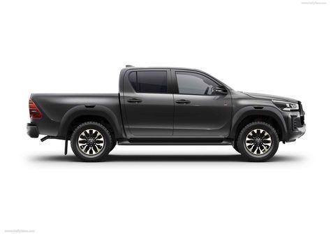 2022 Toyota Hilux GR Sport | DailyRevs.com Hilux Gr Sport, Toyota Tacoma Trd Pro, Ford Ranger Raptor, Toyota Tacoma Trd, Honda City, Large Cars, Toyota Hilux, New Engine, Car Manufacturers