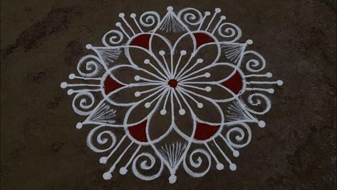 Muggulu With Colors, Lines Muggulu, Paint Rangoli, Muggulu Design Simple, Border Kolam, Simple Rangoli With Dots, Colour Rangoli, Daily Muggulu, Small Kolam