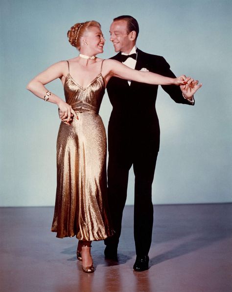 Ginger Rogers and Fred Astaire, The Barkleys of Broadway by Charles Walters, 1949 Stars D'hollywood, Fred And Ginger, Old Hollywood Style, Old Hollywood Movies, Ginger Rogers, Katharine Hepburn, Fred Astaire, Golden Age Of Hollywood, Just Dance