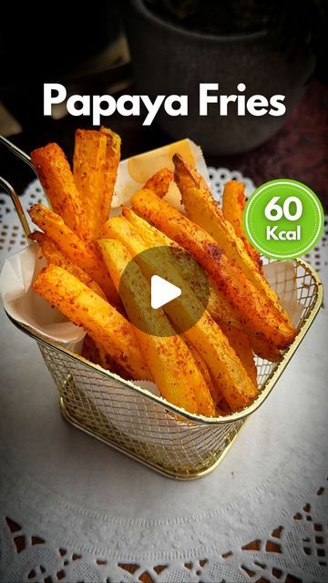 Somewhat Chef Shruti Mahajan on Instagram: "Comment if you want my 20+ healthy alternative recipes, just like this one, I’ll send them to you! You can save upto 80% of the calories by switching from DEEP FRIED POTATOES FRENCH FRIES to AIR FRIED RAW PAPAYA FRIES! They are super delicious and are rich in fiber, Vitamin C, and antioxidants, making the Papaya Fries a healthier alternative to potato fries. They are also lower in calories, making them a great option for you, health-conscious people! Raw papaya is the unripe fruit of the papaya plant. It is commonly used in various cuisines and is packed with several health benefits. People who should avoid raw papaya: 1. Pregnant women 2. People with Kidney stones 3. People with Latex allergies 4. People with hypothyroidism Macronutri Unripe Papaya Recipes, Raw Papaya Recipes, Healthy Alternative Recipes, Healthy French Fries, Papaya Plant, Papaya Recipes, Deep Fried Potatoes, Healthy Food Alternatives, French Fried Potatoes