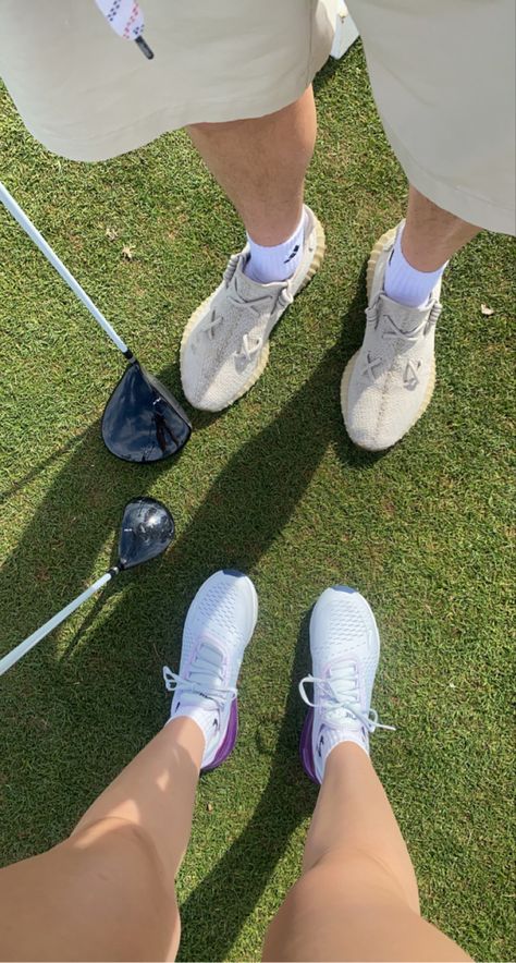 Golfing Couple Pictures, Golf Relationship Goals, Cute Golf Couples Pictures, Golf With Boyfriend, Couple Golfing Aesthetic, Golf Girlfriend Aesthetic, Golf Couple Goals, Golf Couple Aesthetic, Golf Instagram Story