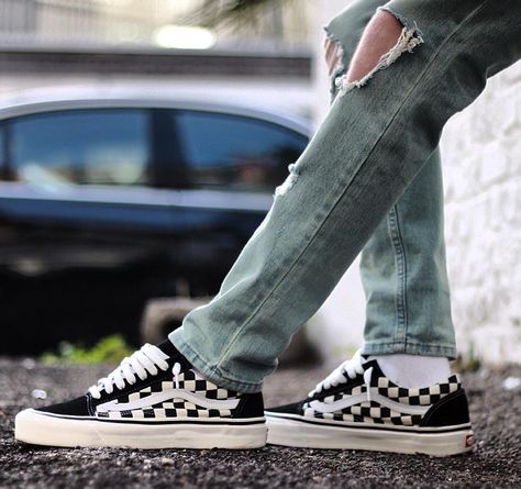 VANS Old Skool (Checkerboard) Vans Old Skool Checkerboard Outfit, Footwear For Women Wedding, Checkerboard Outfit, Gucci Men Shoes Sneakers, Old Skool Outfit, Vans Old Skool Outfit, Checkered Vans Outfit, Aesthetic Boy Outfit, Athleisure Outfits Spring