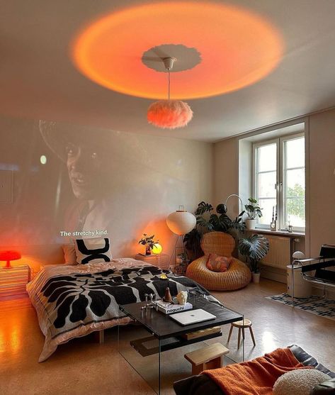 Orange Tone Bedroom, Bedroom Couch Aesthetic, Loft Aesthetic Room, Bedroom Artsy, Bedroom Pop Of Color, Sunset Bedroom Ideas, Low Lighting Aesthetic, Loft Room Aesthetic, Bedroom Ideas Retro