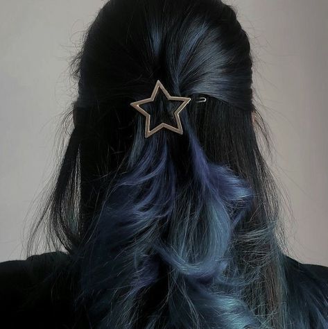 Blue Hair Aesthetic, Space Hair, Dark Blue Hair, Academia Outfits, Princess Jewelry, Kawaii Hairstyles, Lace Heart, Tic Tac, Blue Hair