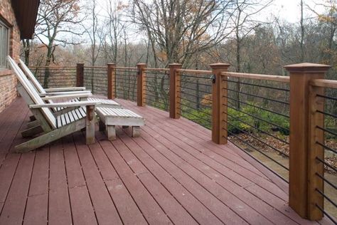 Exterior Stair Railing Ideas, Horizontal Deck Railing, Exterior Staircase, Stair Railing Ideas, Exterior Stair Railing, Deck Handrail, Deck Rails, Porch Railing Designs, Deck Stair Railing