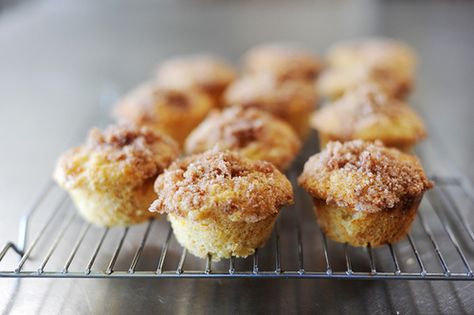 Good Morning Muffins by Ree Drummond / The Pioneer Woman - made with orange marmalade! Good Morning Muffins, Muffin Monday, Morning Muffins, Ree Drummond Recipes, Muffins Blueberry, Orange Muffins, Zucchini Muffins, Pioneer Woman Recipes, Ree Drummond