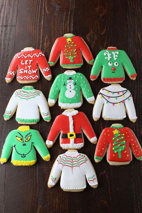 Cute Sugar Cookies, Christmas Sweater Cookies, Baking Cute, Cinnamon Christmas Cookies, Ugly Christmas Sweater Cookies, Sweater Cookies, Ugly Sweater Cookie, Poppy Seed Cookies, Christmas Sugar Cookies Decorated