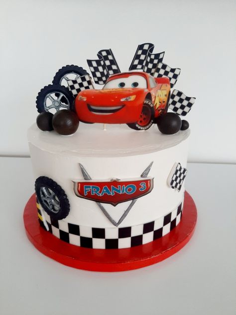 Mcqueen Cake Design, Race Birthday Cake, Car Cake Design For Boys, Bolo Mcqueen, Pastel Rayo Mcqueen, Disney Cars Birthday Cake, Cars Torte, Pastel Cars, Lighting Mcqueen Cake