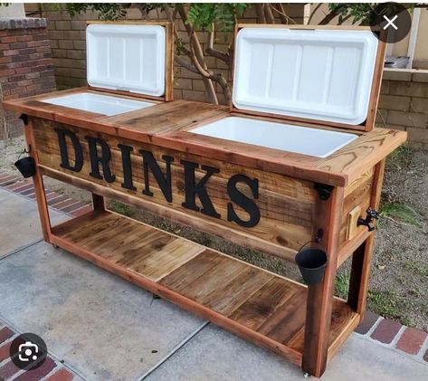 A Frame Cabin Decorating Ideas, Patio Cooler Ideas, Hangout Space, Home Bar Ideas, Diy Outdoor Bar, Diy Home Bar, Outdoor Patio Bar, Outdoor Kitchen Plans, Grill Area