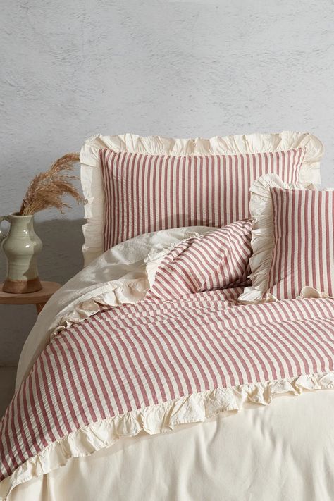 Cherry 100% Cotton Ruffle Yarn Dyed Double Duvet Cover Set,Modern Striped Comforter and Sheet Set,Stripes Comforter Set,Quilt Fastener Gift When you buy a duvet cover set, we send you a Quilt Fastener as a gift. Single duvet cover set: Duvet Cover 160x220 cm  (63x87) Inches                                           Bed Sheet 160x240 cm (solid beige color) (63X94) Inches                                           Pillowcase 50x70 cm (1 piece) (20x 26 ) Inches Double duvet cover set: Duvet Cover 20 Bedding Inspo Cozy, Fluffy Bedding Ideas, Striped Bedding Ideas, Pink And Cream Bedroom, Pink Floral Sheets, Bed Cover Ideas, Checked Bedding, Apartment Room Ideas, Queen Duvet Cover Sets