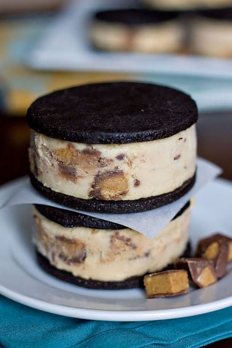 Cookies And Ice Cream, Peanut Butter Cup Ice Cream, Homemade Ice Cream Sandwiches, Granitas, Cup Ice Cream, Ice Cream Sandwiches Recipe, Cookie Sandwich, Potluck Desserts, Peanut Butter Ice Cream