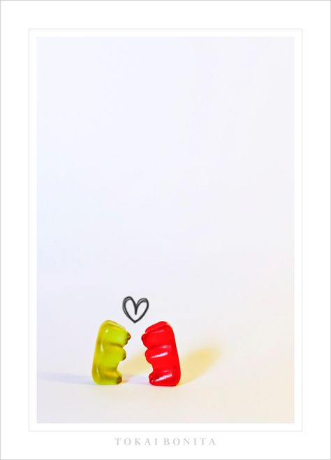 Haribo Gummy Bears Aesthetic, Gummy Bear Photography, Gummy Photography, Gummy Bear Aesthetic, Candy Photography, Hair Gummies, Decent Wallpapers, Bear Love, Artist Journal