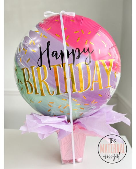 How to Create a DIY Money Train Balloon Surprise – The Maternal Hobbyist Money Train Balloon, Money Balloon, Birthday Money Gifts, Balloon Surprise, Creative Money Gifts, Balloon Box, Birthday Money, Proposals Ideas, Diy Money