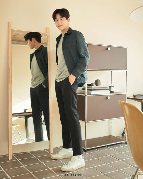 Kdrama Outfits Men Casual, Kdrama Mens Fashion, Korean Outfit Ideas Men, Outfit Wedding Men, Kdrama Outfits Men, Kdrama Men Outfit, Asian Men Fashion Casual, Korean Man Outfit, Korean Casual Outfits Men