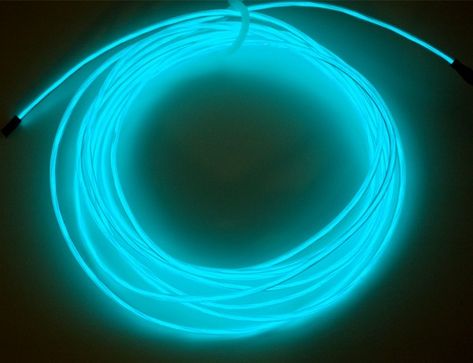 Tron Costume, Electroluminescent Wire, El Wire, Costume Tutorial, Cosplay Tutorial, Cosplay Diy, Cosplay Tips, Neon Glow, Cosplay Props