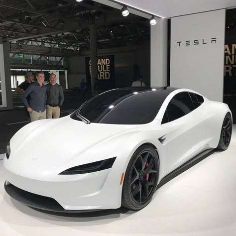 Tesla Car Models, Rich Cars, New Luxury Cars, Luxury Car Brands, Tesla Roadster, Luxurious Cars, Tesla Car, White Car, Fancy Cars