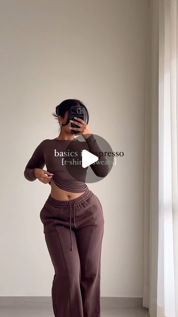 MY OUTFIT ONLINE on Instagram: "ESPRESSO: We could not end the year without bringing back this most-loved color ☕️

@yaas.online styles our latest holiday collectible t-shirt lineup, wearing size xsmall in all tops and size medium/regular length sweats. 

Mist Long Sleeve T-Shirt 
Mist Short Sleeve T-Shirt 
Seamless Long Turtleneck T-Shirt 
Structured Wide Leg Sweatpants

[LOW IN STOCK] Head over to our website, don’t miss out on this limited-edition color." Yaas Online, Wide Leg Sweatpants Outfit, Turtleneck T Shirt, Sweatpants Outfit, Wide Leg Sweatpants, December 21, My Outfit, Bring Back, Mist