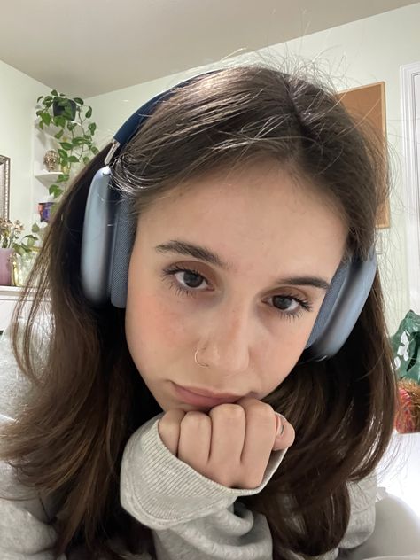 Blue Airpod Max Aesthetic, Airpod Max Blue, Sony Xm5, Headphone Aesthetic, Max Aesthetic, Airpod Max, Greece Trip, Cute Headphones, Face Skin Care Routine