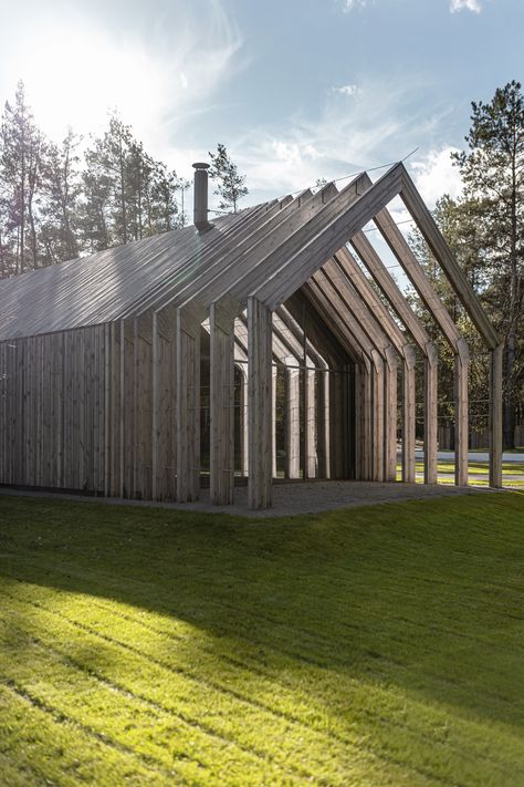 Barn Architecture, Warehouse Architecture, Contemporary Barn, Wooden Facade, Prefab Cabins, Long House, House Extension Design, Timber Structure, Countryside House