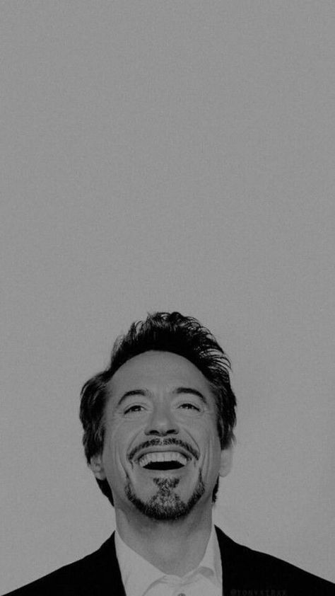 #marvel   #mcu #tonystark #ironman #spiderman #peterparker #captainamerica #avengers #avengersinfinitywar #avengersendgame #endgame #hulk #thor Kapten Marvel, Robert Downey Jnr, Toni Stark, Robert Downey Jr., Robert Downey Jr Iron Man, Iron Man Wallpaper, Iron Man Avengers, Shy Guy, Iron Man Tony Stark