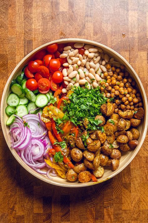 ingredients, unmixed and arranged nicely, in a bowl to make curry dense bean salad. Veggie Bean Salad, Vegan Veggie Bowl, Vegetarian Dense Bean Salad, Vegan Dense Bean Salad, Veggie Dense Meals, Bean Salad Meal Prep, Dense Bean Salad Meal Prep, Dense Bean Salad Recipes Violet, Enchilada Dense Bean Salad