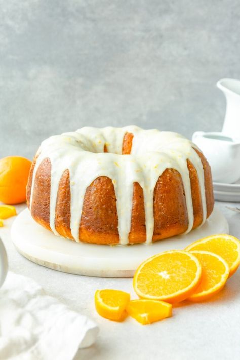 This is the best orange cake recipe you will ever try! And bundt cakes are so gorgeous! #orangecake #cakerecipe #bundtcake Essen, Bundt Cakes, Orange Bundt Cake Recipe, Orange Bundt Cake, Orange Dreamsicle, Pound Cake Recipe, Baking Desserts, Sweet Basil, Bundt Cakes Recipes