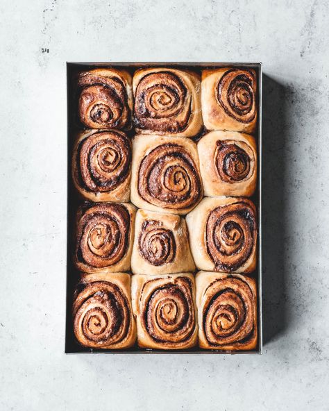 Spelt Sourdough Cinnamon Buns — The Boy Who Bakes Sourdough Cinnamon Buns, The Boy Who Bakes, Spelt Sourdough Bread, Spelt Sourdough, Ultimate Chocolate Chip Cookies, Spelt Recipes, Bread Burger, Wholemeal Bread, Sourdough Cinnamon Rolls