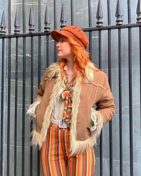 70s Neck Scarf Outfit, 60s Neck Scarf, 70s Scarf Outfit, 70s Neck Scarf, Marauders Cosplay, 70s Jumper, Outfits With Scarf, 70s Trousers, Bum Outfit