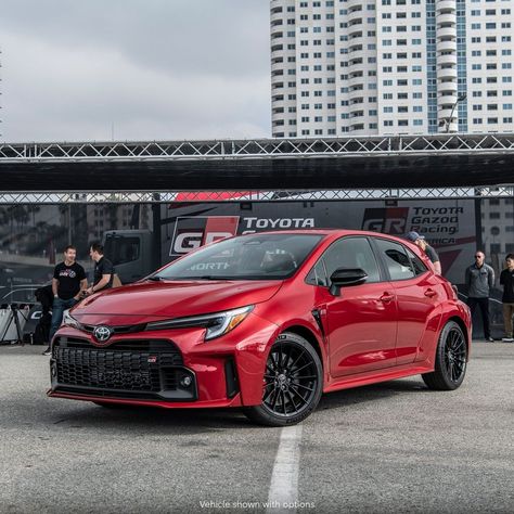 Toyota Hatchback, Toyota Corolla Gr, Basketball Painting, Gr Corolla, Small Sports Cars, Hot Hatchback, Toyota Corolla Hatchback, Gazoo Racing, Car Modified