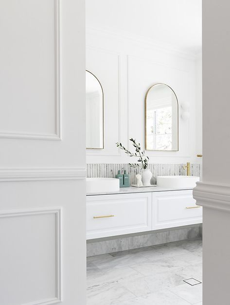 Smout Property | the-design-villa Modern French Provincial Bathroom, Master Ensuite Bathroom Luxury, Coastal Hamptons Bathroom, Modern Hamptons Bathroom, Hamptons Bathrooms, French Provincial Bathroom, Hampton Style Bathrooms, Hamptons Style Bathroom, Modern Vintage Bathroom