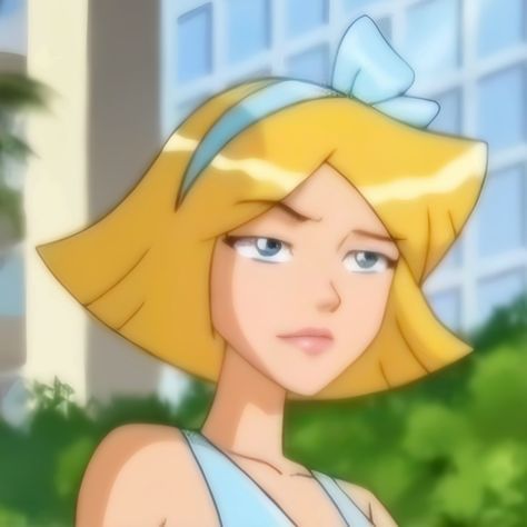 Fashion: #fashion, #style, #outfitinspiration, #beauty Totally Spies Clover Aesthetic, Clover Totally Spies Icon, Iconic Female Cartoon Characters, Totally Spies Pfp, Clover Totally Spies Aesthetic, Totally Spies Icon, Total Spies, Totally Spies Clover, Totally Spies Aesthetic