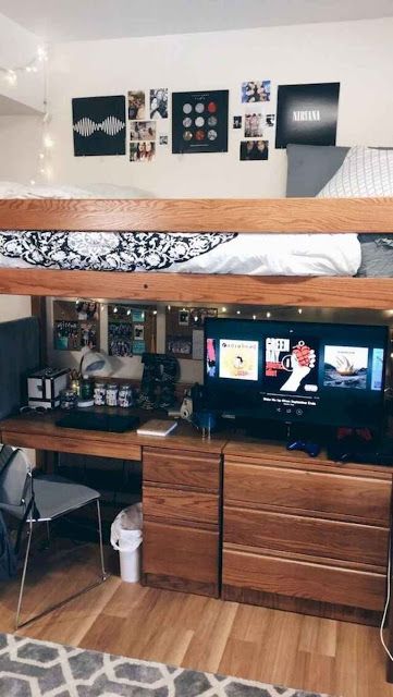 Apartment Bedroom College, Guy Dorm Rooms, Beautiful Dorm Room, A Loft Bed, Dormitory Room, Small Apartment Bedrooms, Dorm Room Hacks, College Bedroom, Room Hacks