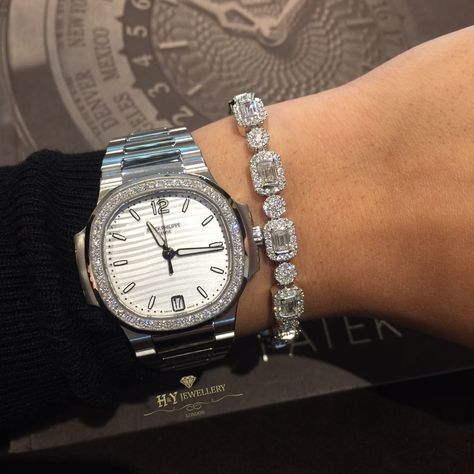 Patek Philippe Nautilus 7018/1A-001 ✨ The perfect size for every Lady 💁🏻 Available in Store & Online 📲 Womens Patek Philippe, Patek Philippe Aesthetic, Patek Philippe Women, Watch Patek Philippe, Patek Watches, Patek Philippe Watches, Swiss Army Watches, Dope Jewelry, Classy Jewelry