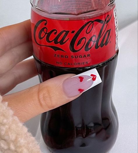 Zero Aesthetic, Cola Aesthetic, Mariana Zapata Aesthetic, Cutest Nails, Coca Cola Zero, Quiz Design, Coke Cola, Diet Soda, Coke Zero