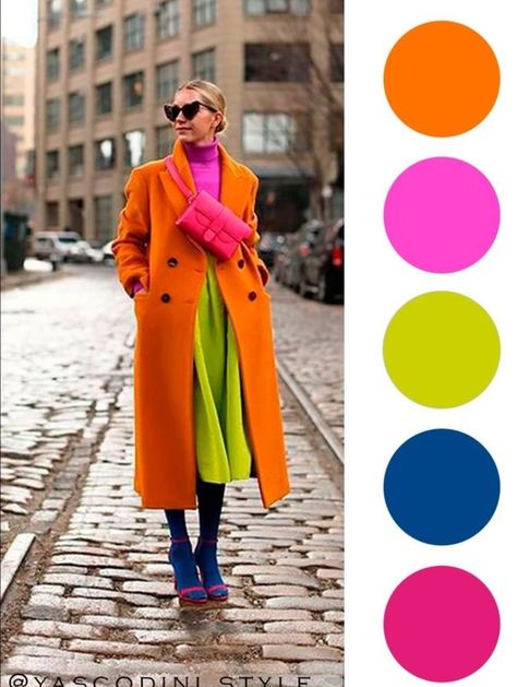 Blocking Colors Outfit, Tetradic Color Scheme Fashion, Bold Color Combinations Outfit, Colour Blocking Fashion 2023, Color Block Combinations, Winter Outfits Bright Colors, Color Blocking Palette, Fashion Colours 2023, Bold Colour Outfit