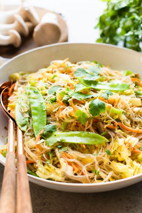 Craving noodles with veggies? Try this Vegetarian Pancit Bihon, a delicious Filipino rice noodle dish! #vegetable, #vegetarian, #veggie #gluten-free, #dairy-free, #vegan, #Filipinocuisine, #Filipino, #Philippines, #ricenoodles, #noodles, #pancit, #bihon, #KitchenConfidante Vegetarian Pancit, Bihon Noodles, Vegetarian Fish Sauce, Filipino Rice, Recipes Filipino, Pancit Bihon, Pancit Recipe, Vegan Noodles, Pork Broth