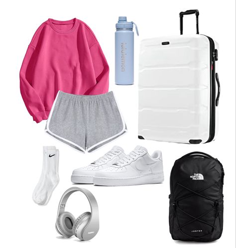 Aesthetic, travel, aesthetic travel, airport, airport aesthetic Airport Outfit Hot Weather, Airport Outfit Summer Shorts, Traveling Fits, Cute Airport Outfit, Air Port Outfit, Hot Weather Outfits, Airport Outfits, Airport Fits, School Hairstyles