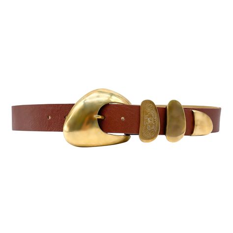 Due to high demand the Willa belt can take up to 1 month to receive. Vintage-inspired brass buckle set on smooth cognac Italian leather. Looks beautiful styled over a blazer or with your favorite jeans!  Details: 1.5" Width  Vintage Brass Buckle Set Smooth Black Italian Leather Can be worn on the waist or hip Italian L Jeans Details, Western Vintage, Winter 23, Western Belts, Brass Buckle, Mode Inspo, 2024 Fashion, Mellow Yellow, Mode Vintage