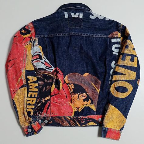 Levis Vintage Clothing, Special Banner Jacket F/W 14. Up until the late 60s Levi’s used large banners to advertise their hardwearing jeans… Japan Lover Me, Cowboy Denim, Denim Jacket And Jeans, Custom Denim Jacket, Levis Vintage Clothing, Painted Denim Jacket, Painted Jacket, Diy Jacket, Custom Jeans